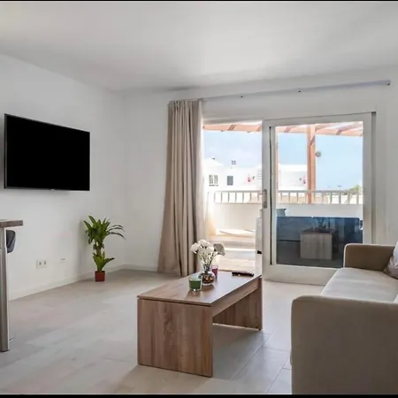 Paula Apartment Costa Teguise