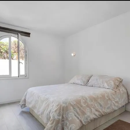 Apartment Paula Costa Teguise