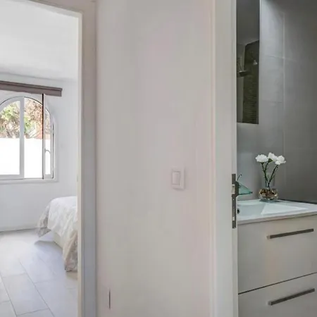 Paula Apartment *